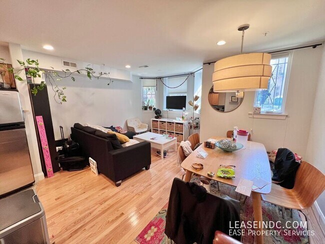 Photo - 1417 Chapin St NW Unit #101