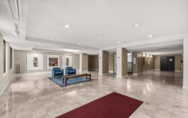 Photo - Bright And Luxurious 1 Bed 1 Bath Condo In Amenity-filled Woodlake Towers