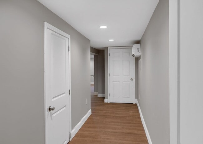 Photo - 62 Dana Ave Unidad Lower Level