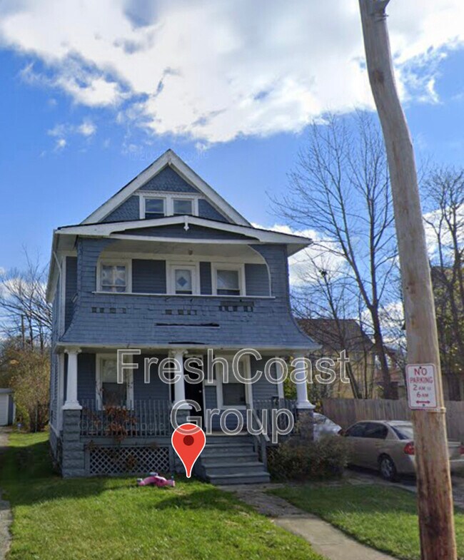 Building Photo - 3053 E 128th St Unit 1 - Lower