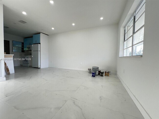 Photo - 15741 NW 38th Pl Unit 2