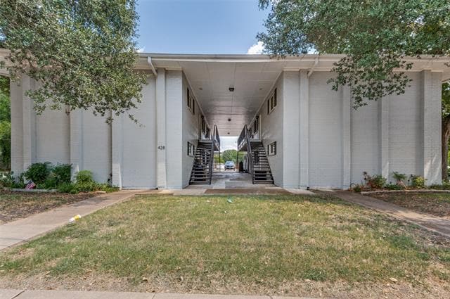 Building Photo - 428 N Dallas Ave Unit 4 Rental