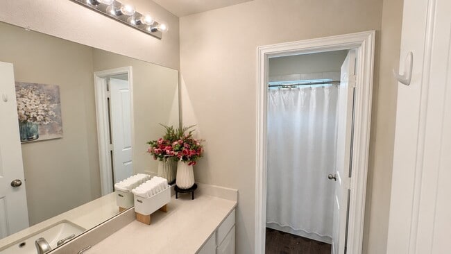 Photo - 2507 Moapa Dr