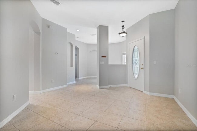 Photo - 1088 Crestwood Commons Ave