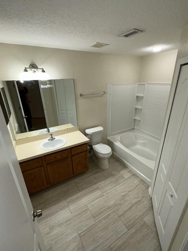 Photo - 1707 Biscayne Bay Cir