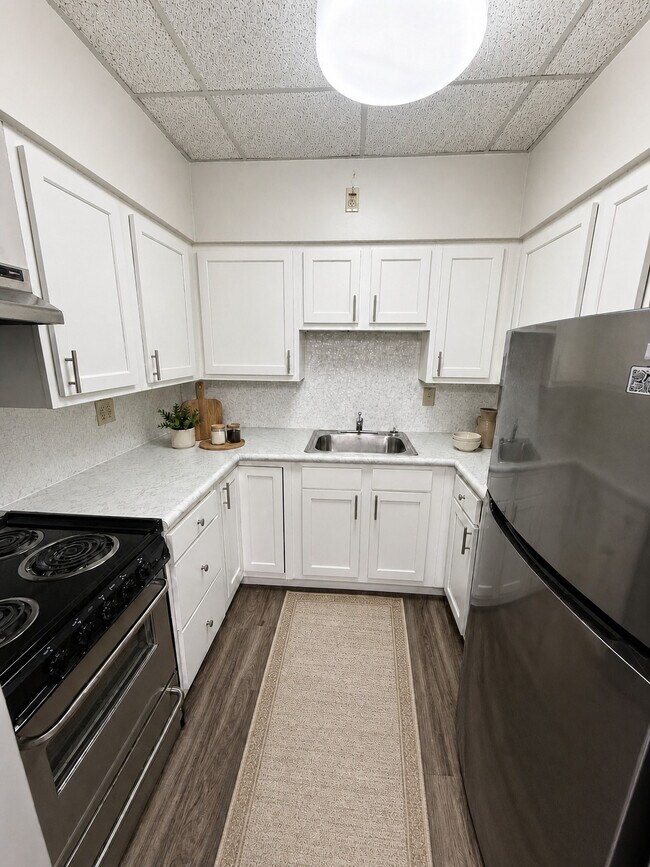 Legacy Eastgate Apartments