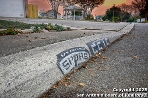 Photo - 5515 Champions Hill Dr