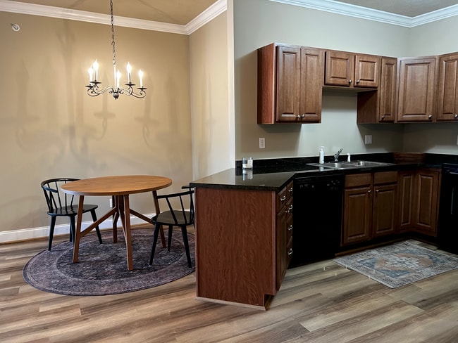 Photo - 1331 Suncrest Vlg Unit 1331 Suncrest Village