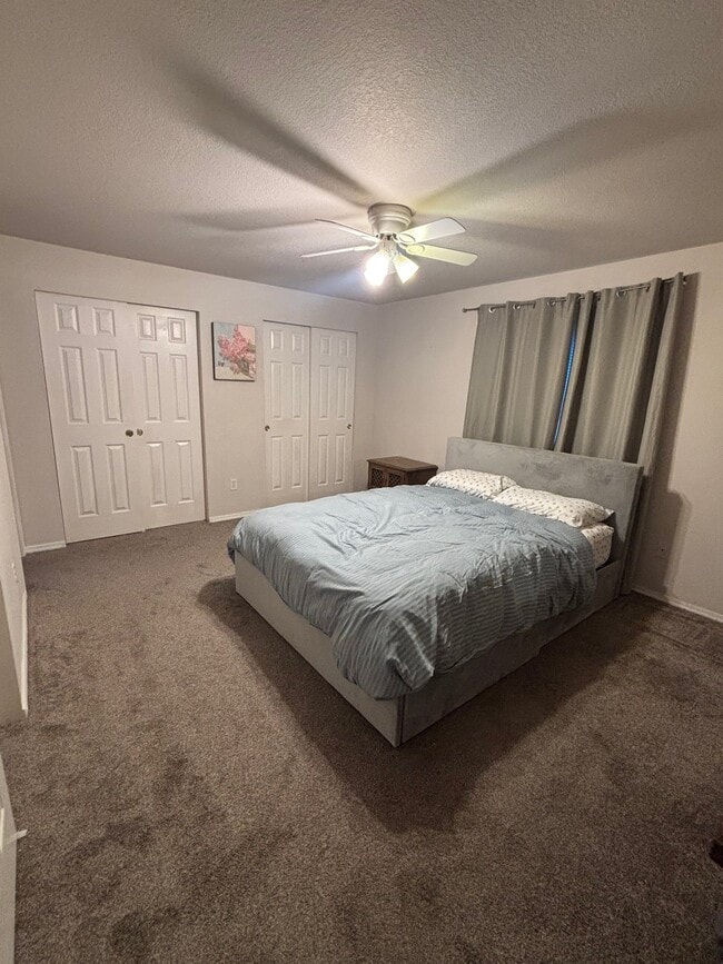 4309 Montclair Dr SE