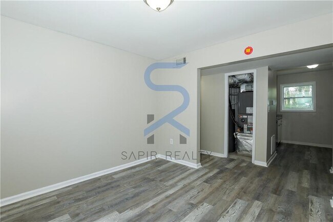 Photo - 166 Anderson Ave NW Unit B07