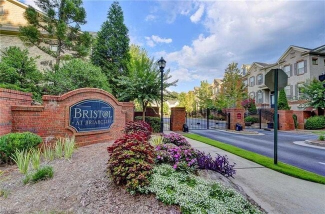 Photo - 1644 Sabastian Point Townhome