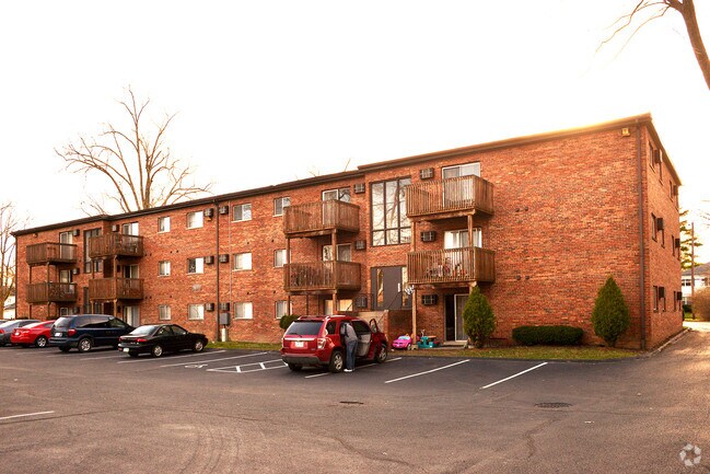 Hamilton Cove Apartments Bellevue Ohio All information