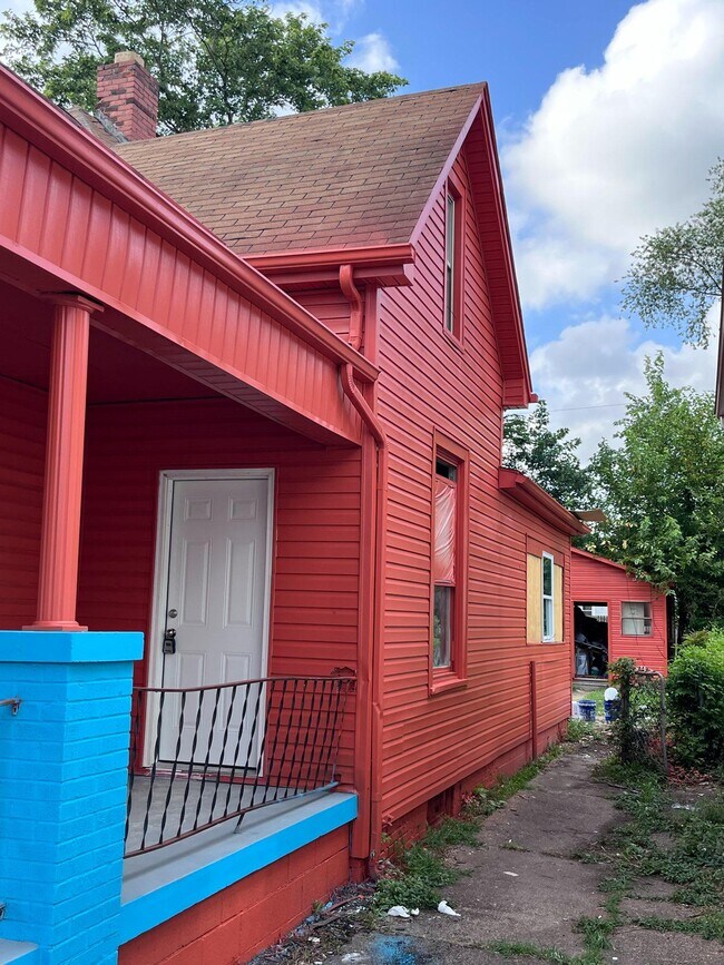 Photo - 722 Jackson Ave