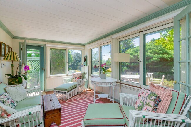 Photo - 146 Westminster Rd