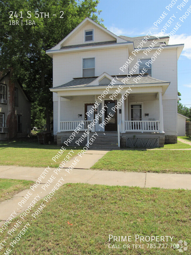 Building Photo - 241 S 5th St Unit 2 Rental