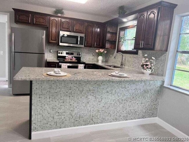 Photo - 2410 S Brocksmith Rd