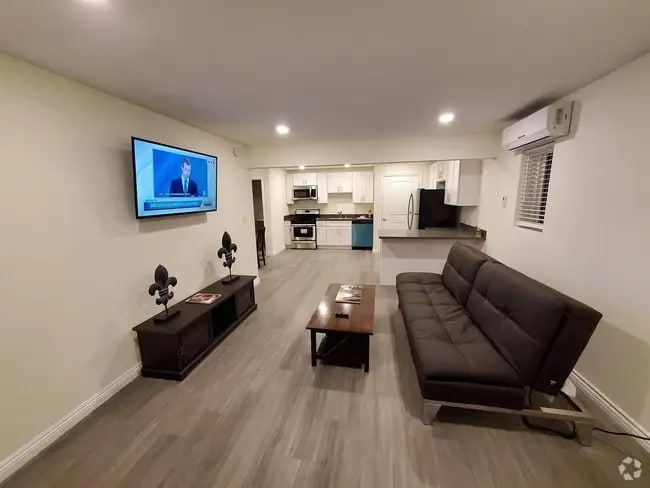 Building Photo - 6471 Zelzah Ave Unit 1 Rental