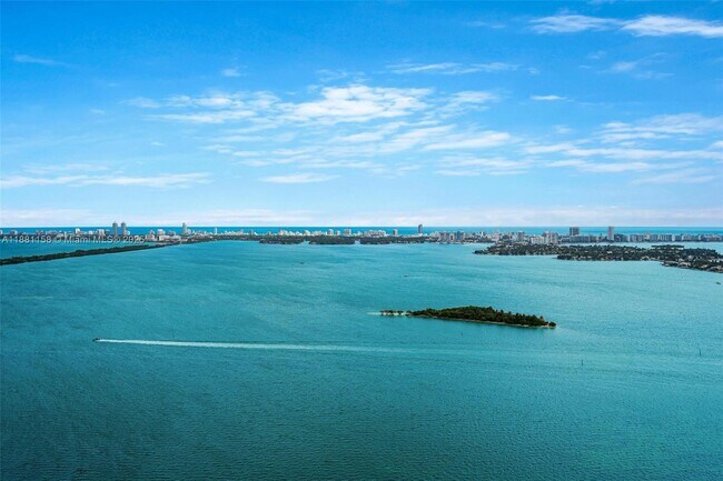 Photo - 700 NE 24th St Unit 4104