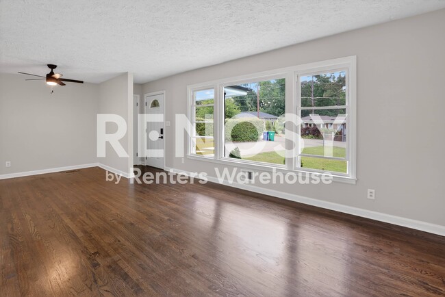 Photo - 3081 Glendale Ct