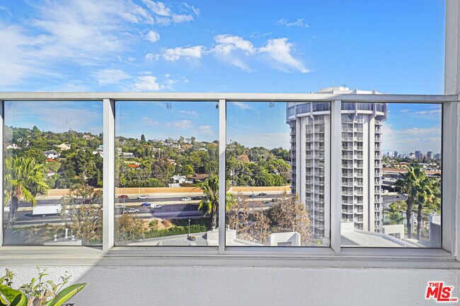 171 N Church Ln Unit PH10