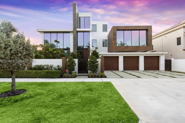 Photo - 1400 Bayview Dr