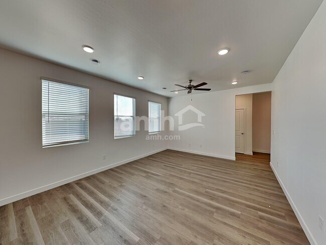 Photo - 25814 N 185th Ave