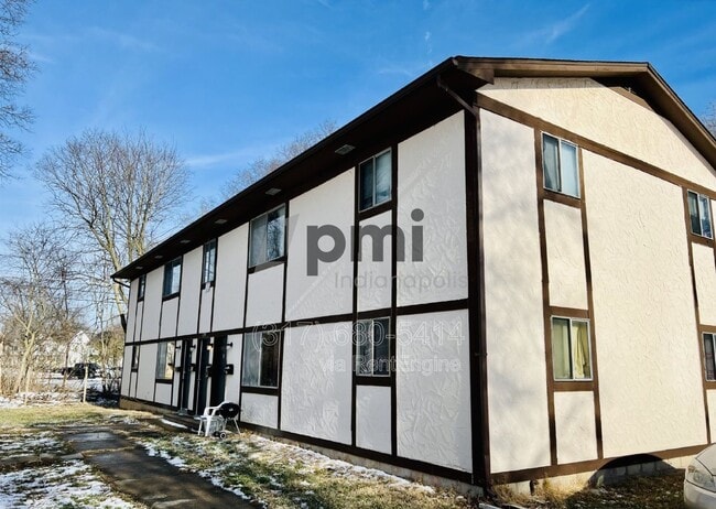 Building Photo - 828 Whitethorne Ave Unit 828 D