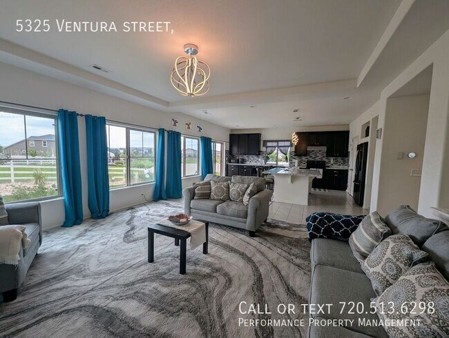 Photo - 5325 Ventura St