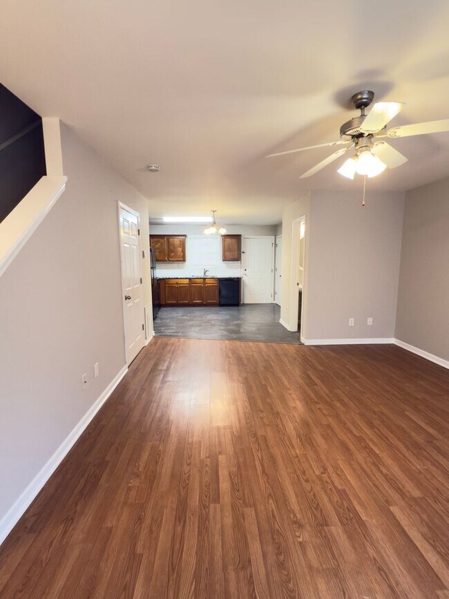 Photo - Fantastic 2 bedroom 2.5 bath townhome in a...
