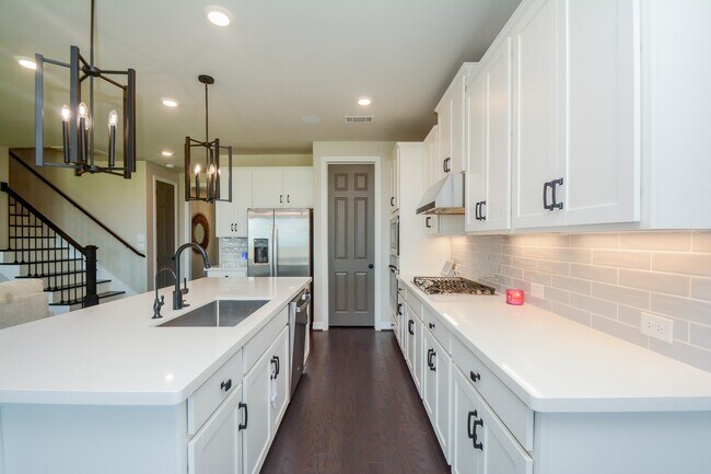Photo - 108 Summer Pool Ct