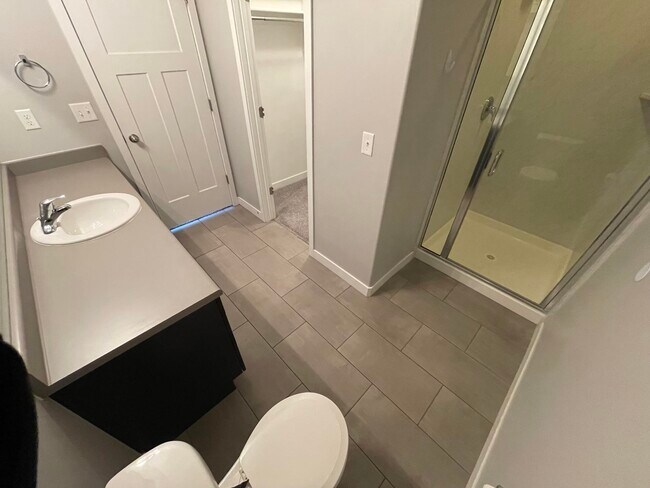 Photo - 1107 Emerald Pools Ln