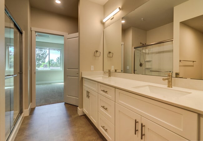 Photo - Emery Landing