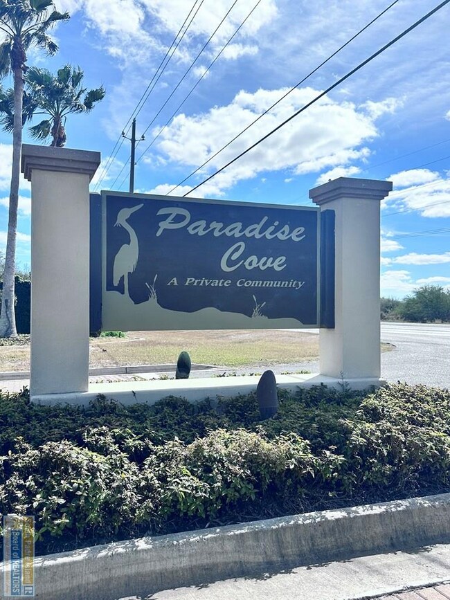154 Oleander Dr