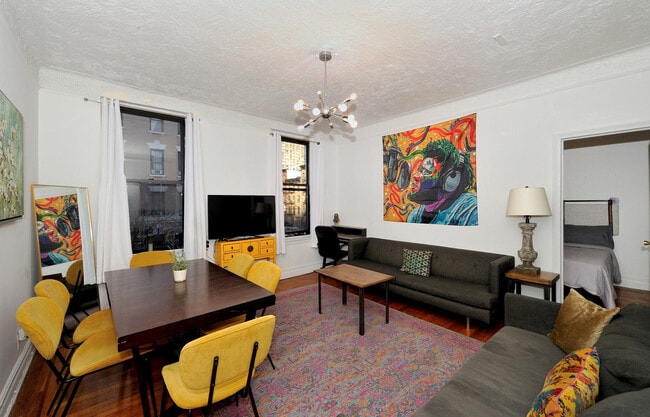 Building Photo - 414 W 46th St Rental