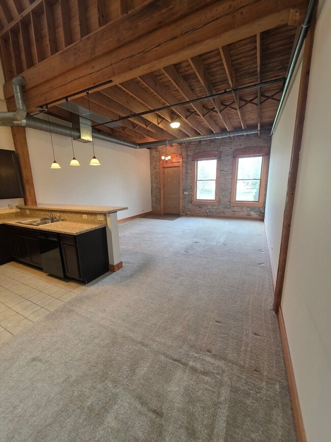 Photo - 270 Hutchins Ct Unidad 270