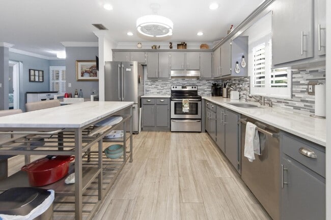 Photo - 13126 Via Vesta