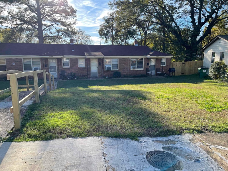 Photo - 2173 Kansas St