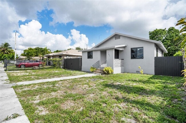 Building Photo - 781 NW 108th St