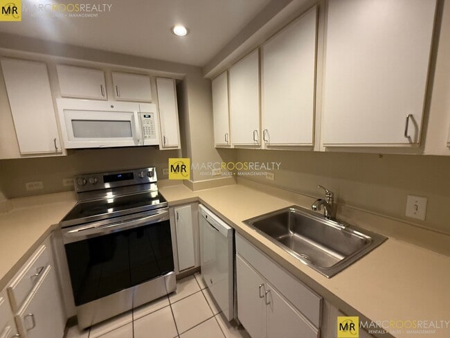 Photo - 534 Commonwealth Ave Unit 5A