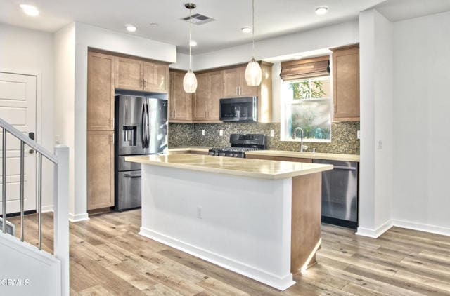 Photo - 505 Winchester Dr