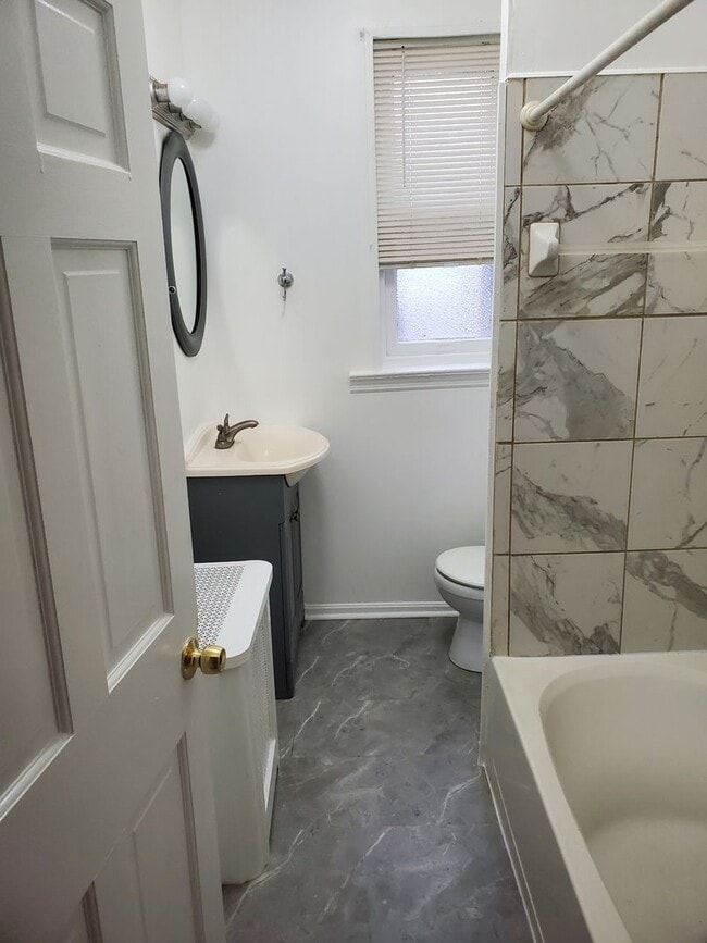 Photo - 6135 Jefferson St Unit 2nd Floor