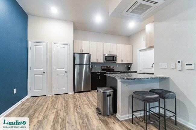 Photo - 655 W Mallard Creek Church Rd Unit 02-110