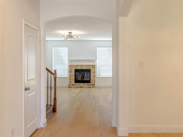 Photo - 1700 Meadow Trail Ln