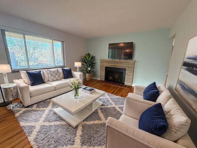 Photo - 1168 Cryer Ave