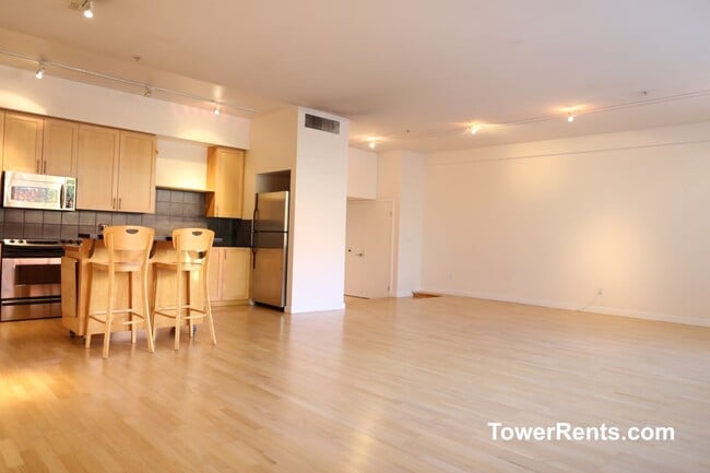 Photo - 1200 65th St Unidad 220