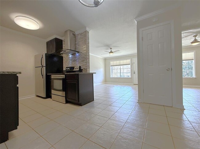 Photo - 606 Marshall St Condo Unit B26