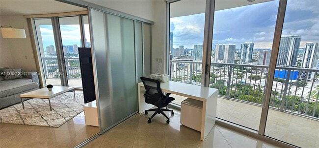 Photo - 1750 N Bayshore Dr Unit 3314
