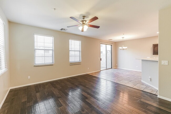 Photo - 1444 N 80th Dr