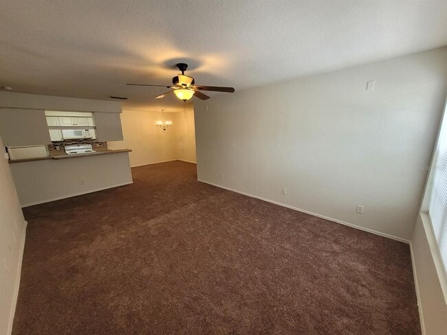 Photo - 36106 Lake Chase Blvd Unidad 102