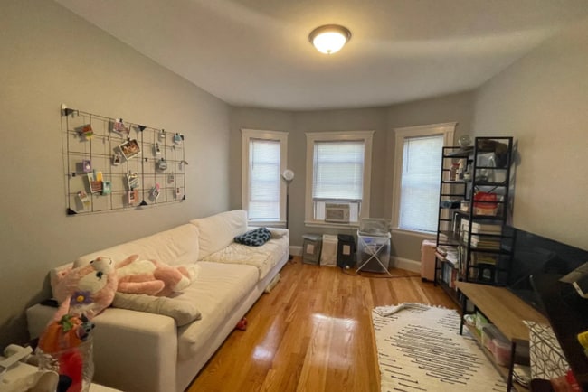 Building Photo - 72 Frederick Ave Unit 1 Rental